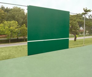 rally master tennis backboard hitting wall